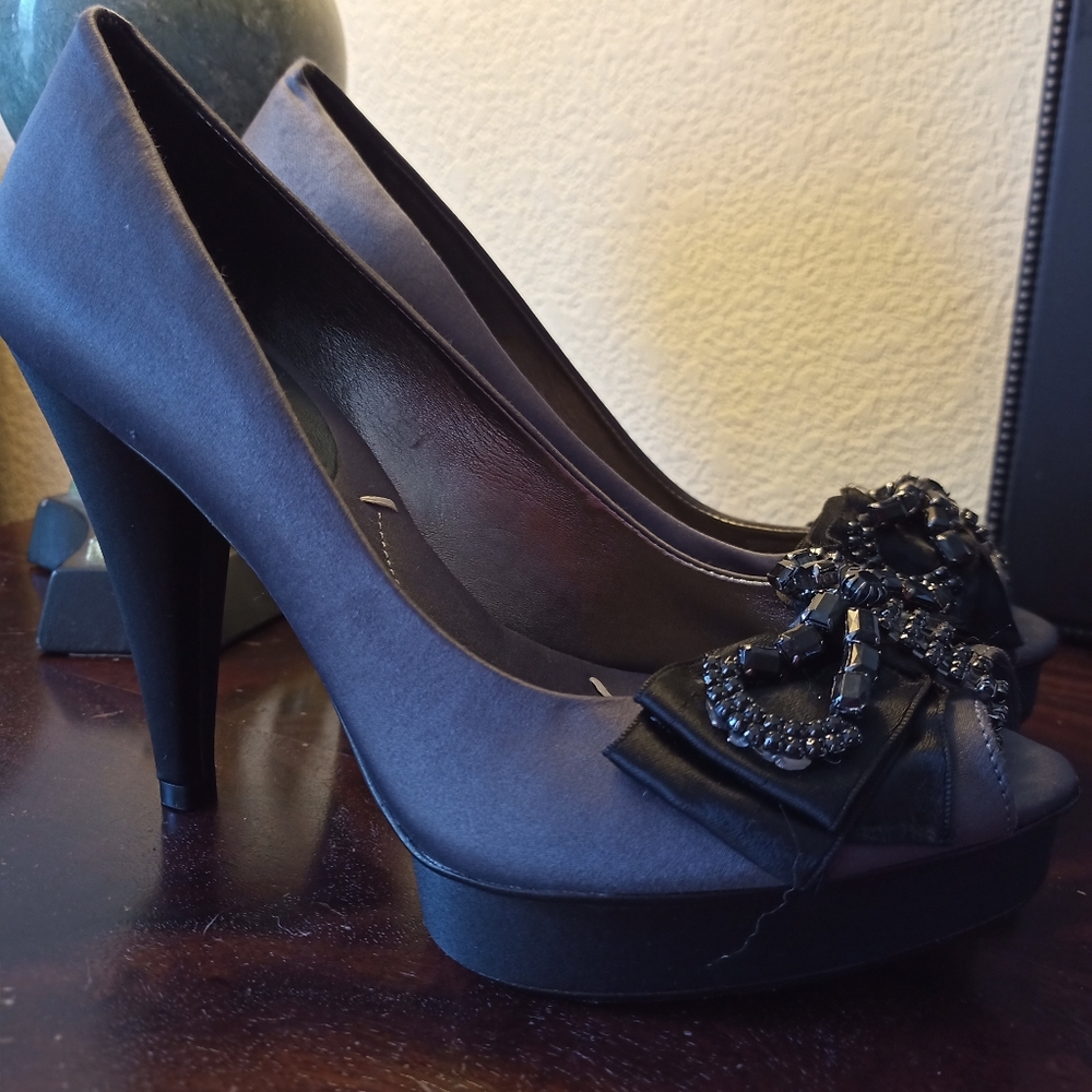 90s Style BCBG platform silk gray and black with embellishment platform heels
